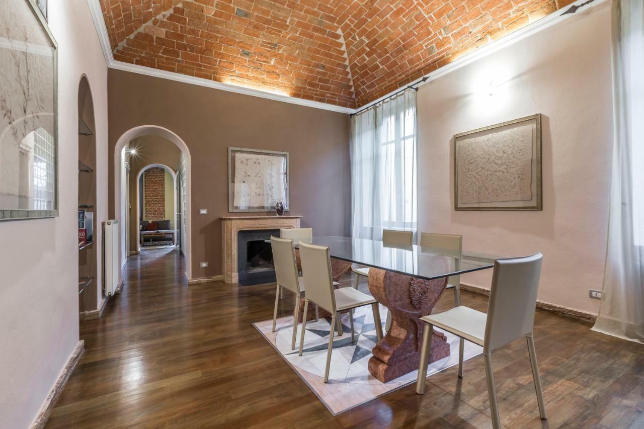 Roero Suite In The City Center アスティ エクステリア 写真